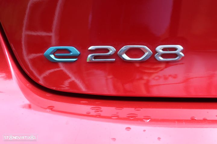 Peugeot e-208 Style - 8