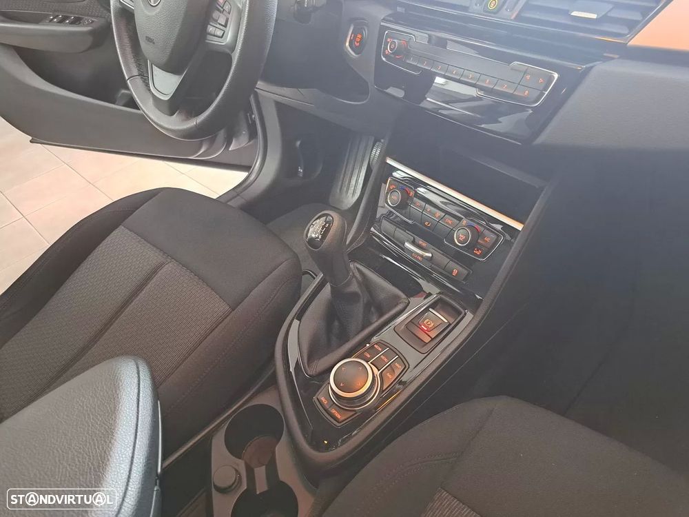 BMW 216 Active Tourer d Advantage - 8