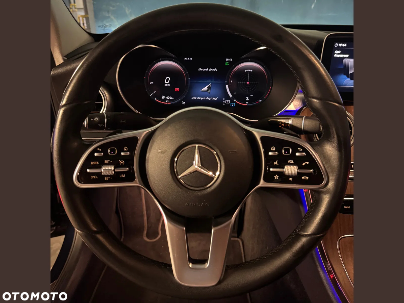 Mercedes-Benz Klasa C 200 d 9G-TRONIC - 13