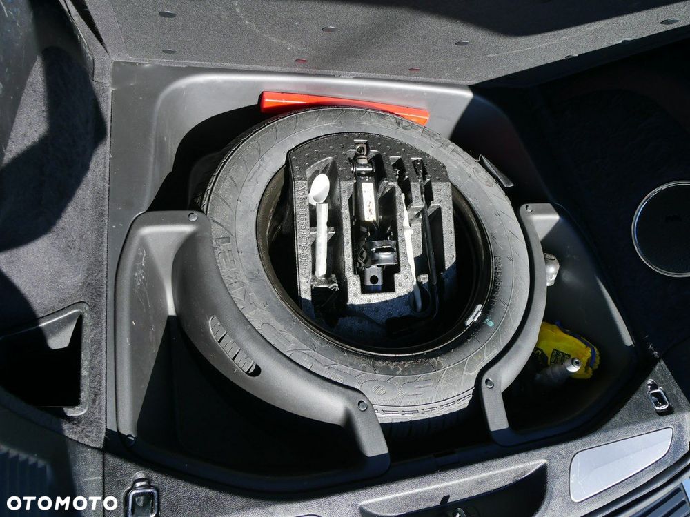 Jeep Grand Cherokee - 9