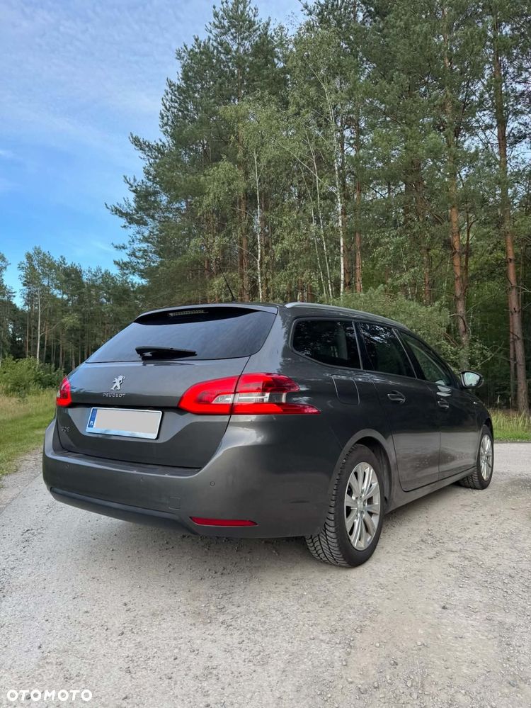 Peugeot 308 - 9