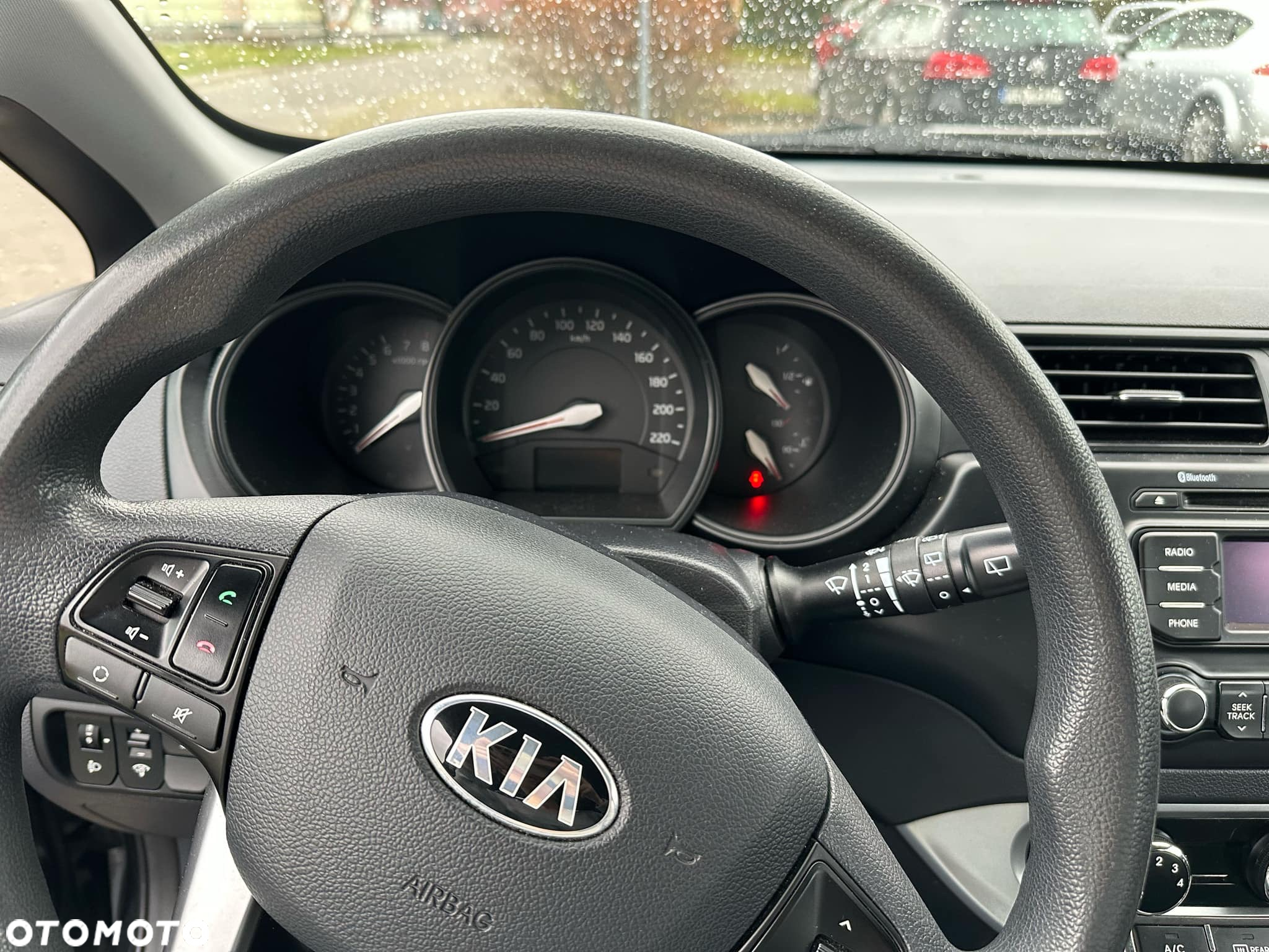 Kia Rio 1.2 M - 14