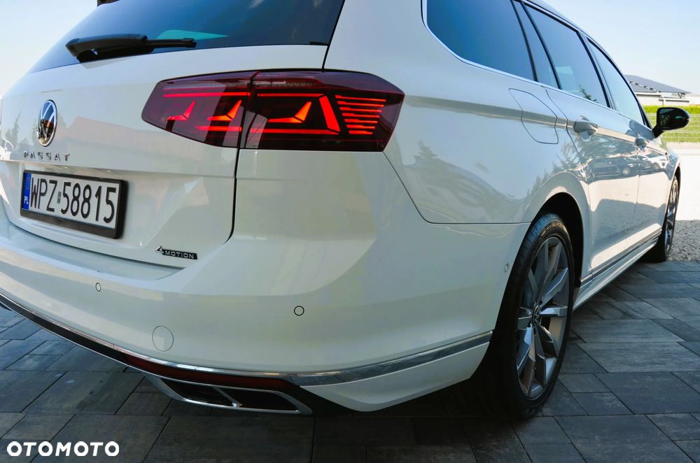 Volkswagen Passat Variant ver-variant-2-0-tdi-scr-dsg-4motion-elegance - 10