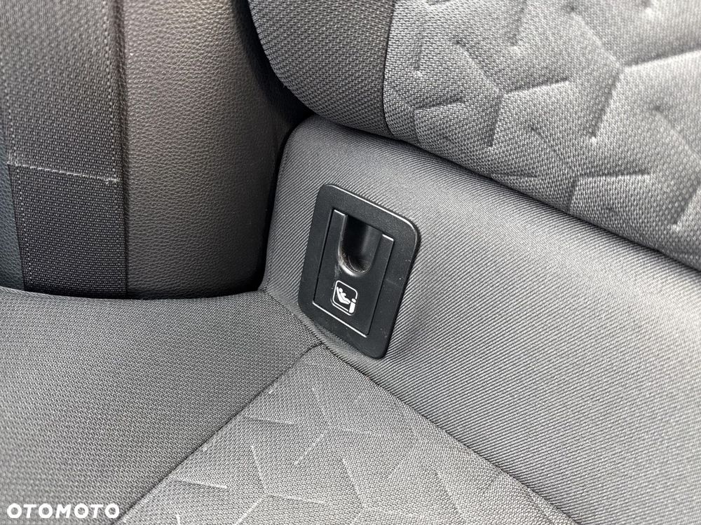 Toyota Corolla 1.8 Hybrid Comfort - 26