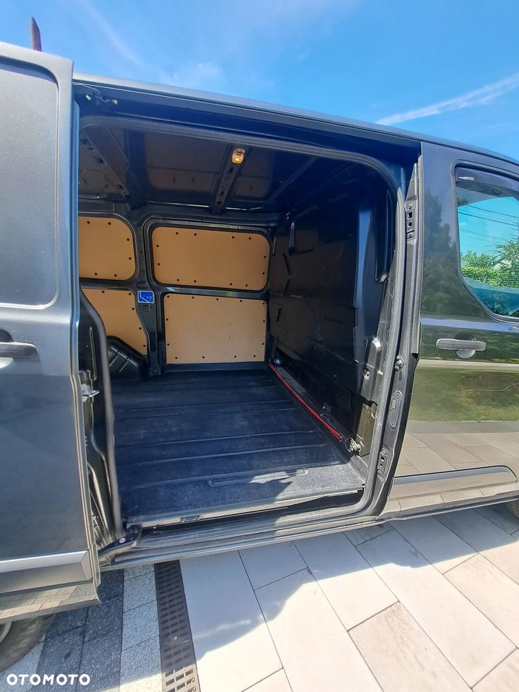 Ford Transit Custom - 8