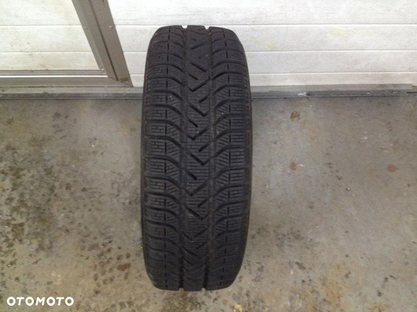 Pirelli winter 190 snowcontrol 185/60/14 7,5mm #28