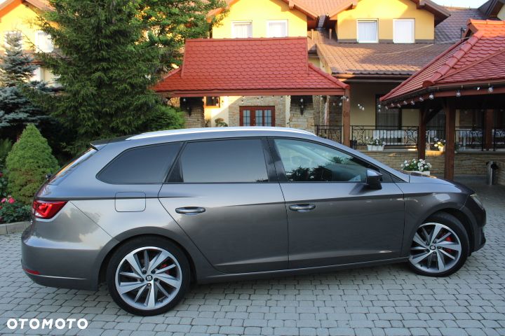 Seat Leon 2.0 TDI DPF Ecomotive FR - 29