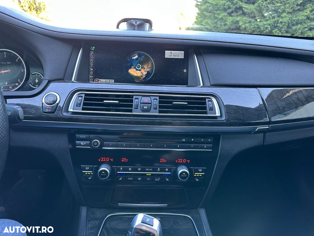 BMW Seria 7 750d xDrive - 16