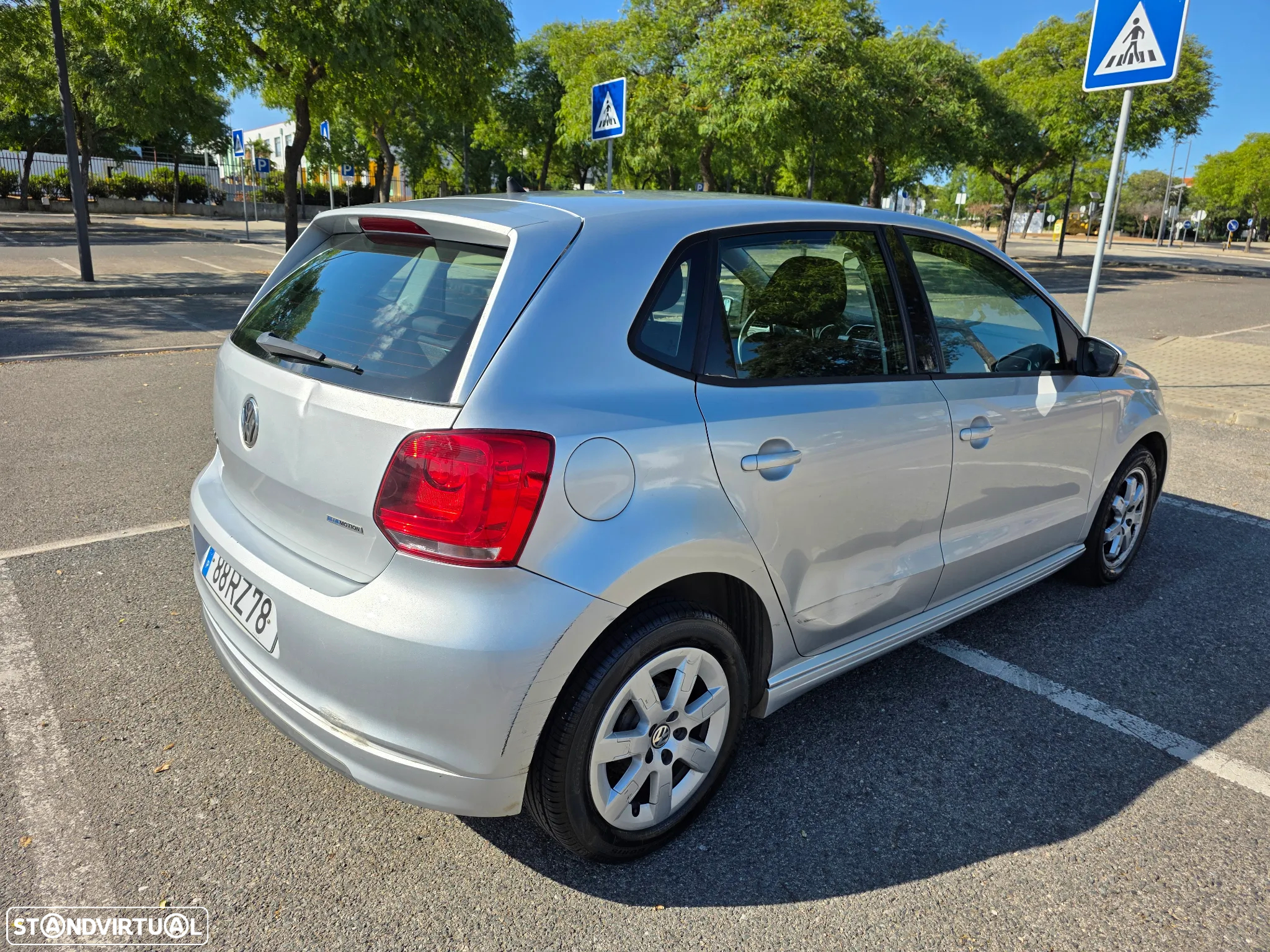 VW Polo 1.2 TDI Blue Motion - 12