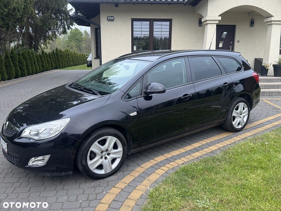 Opel Astra 1.4 Turbo - 4