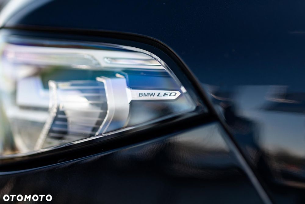 BMW X7 xDrive30d sport - 40