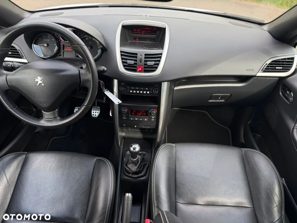 Peugeot 207 CC 120 VTi Platinum - 13