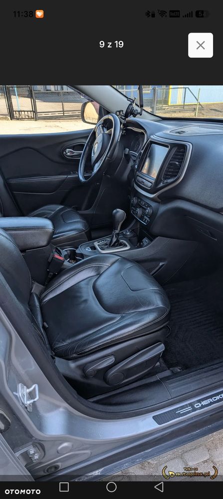 Jeep Cherokee 2014 photo 2