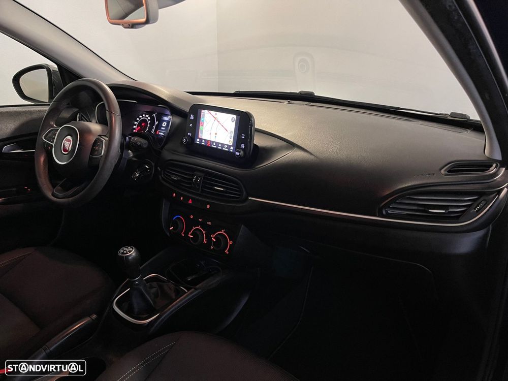 Fiat Tipo Station Wagon 1.3 M-Jet Lounge - 15