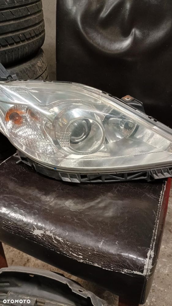 Mazda 5 CR 2008/2010r Lift xenon ksenon lampa przód Lewa lub prawa Reflektor przedni Europa stan b.ladny , spryskiwacze halogeny kratka zderzaka , nadkole Chlapacz ślizg zderzaka lampy grill belka zderzak maska itp - 3