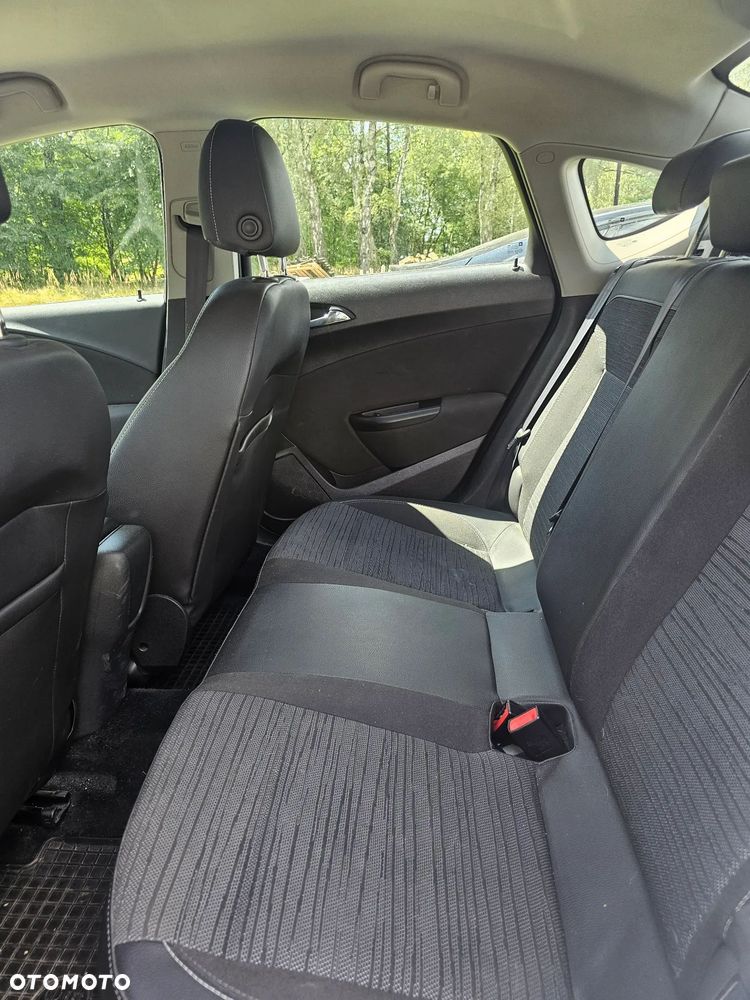 Opel Astra 1.4 T EU6 - 9
