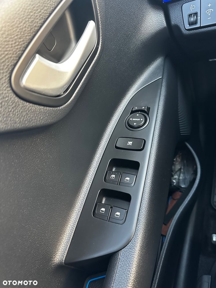 Kia Stonic 1.2 M - 29