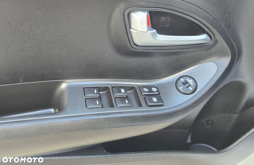 Kia Picanto 1.2 Dream Team Edition - 29