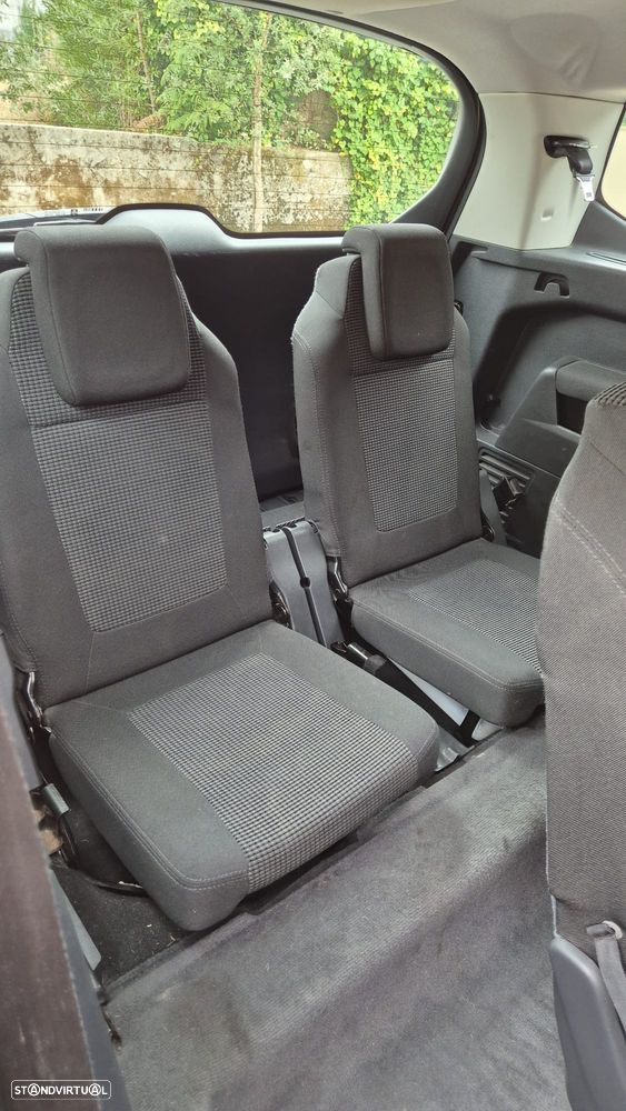 Peugeot 5008 1.6 HDi Business Line - 5