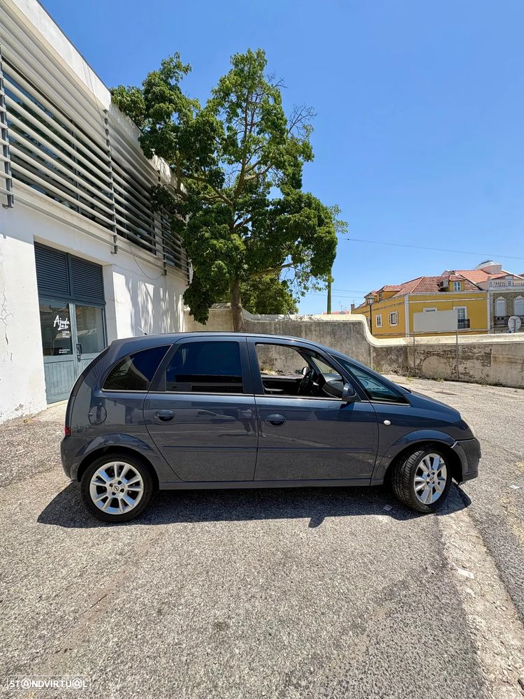 Opel Meriva 1.4 T FlexFuel Cosmo - 4
