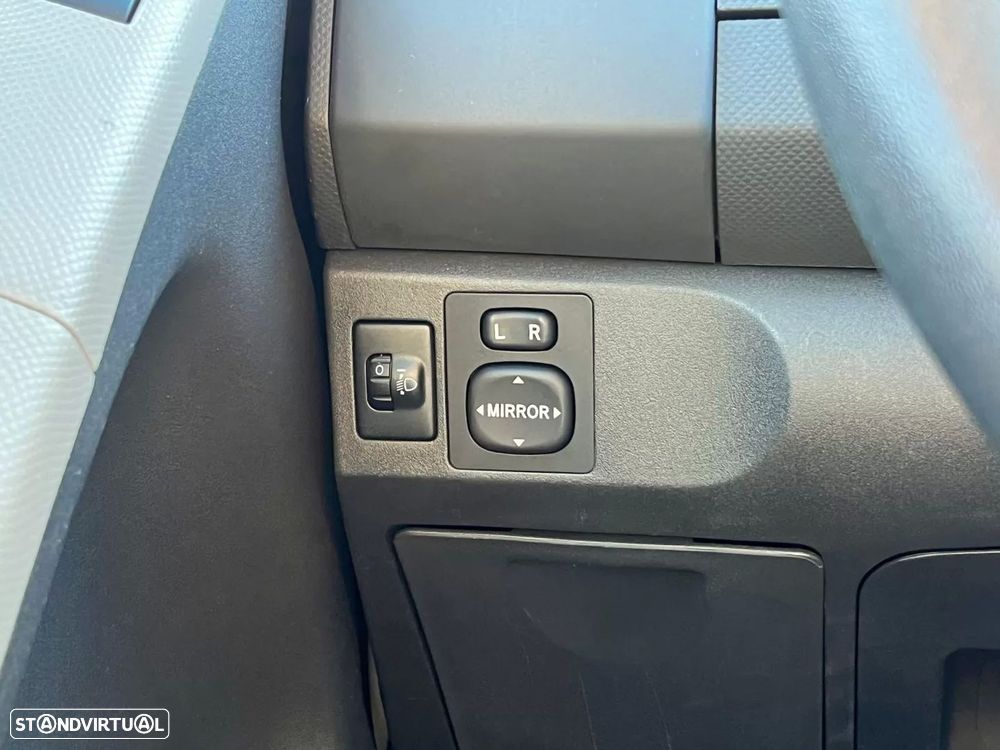 Toyota Yaris 1.4 D-4D Comfort+AC - 14