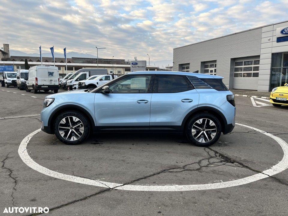 Ford Explorer RWD 77 kWh Extended Range Select - 2