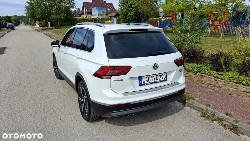 Volkswagen Tiguan 2.0 TDI SCR 4MOTION DSG Highline - 10