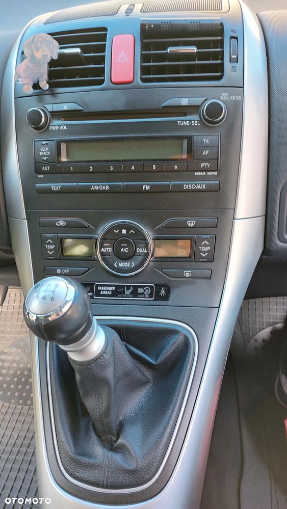 Toyota Auris 1.6 Dynamic - 15