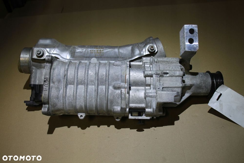 volvo v60 s60 xc60 t6 kompresor powietrza 31441749, 36010125 - 3