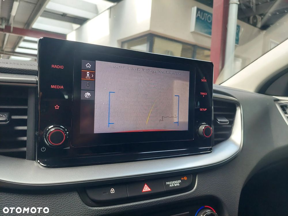 Kia Ceed - 15