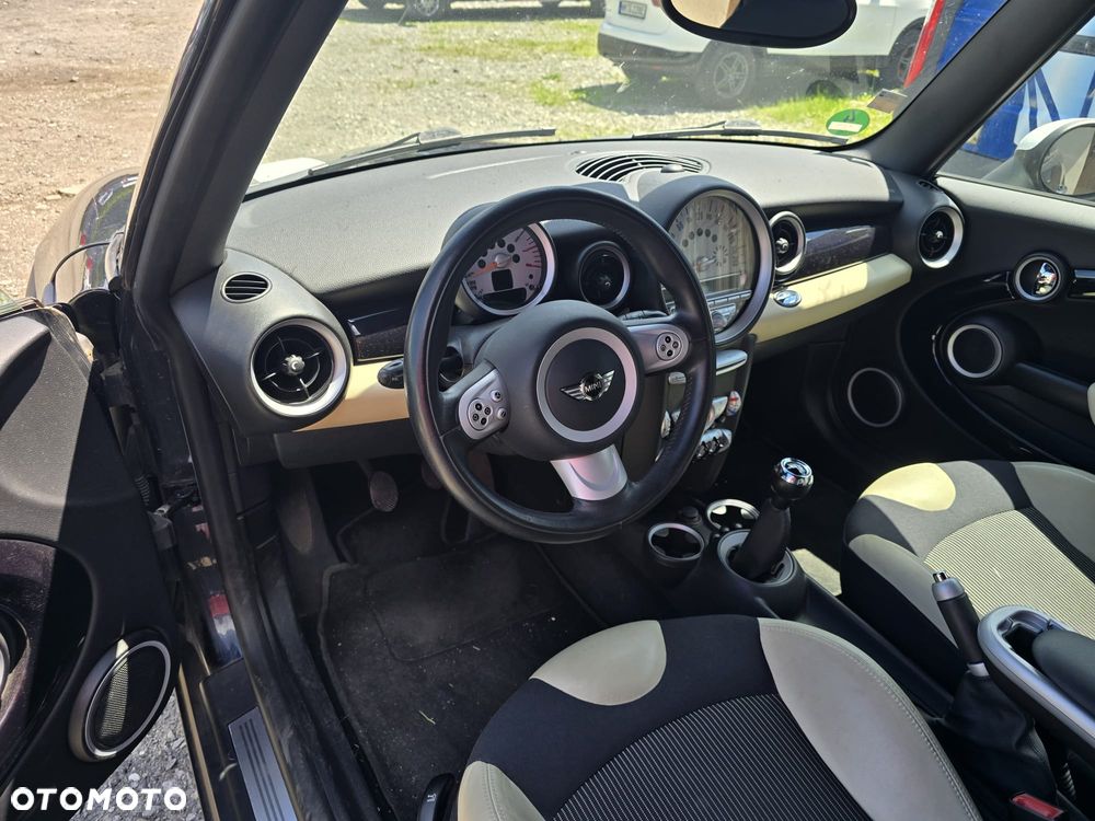 MINI Cooper 50 Mayfair - 8