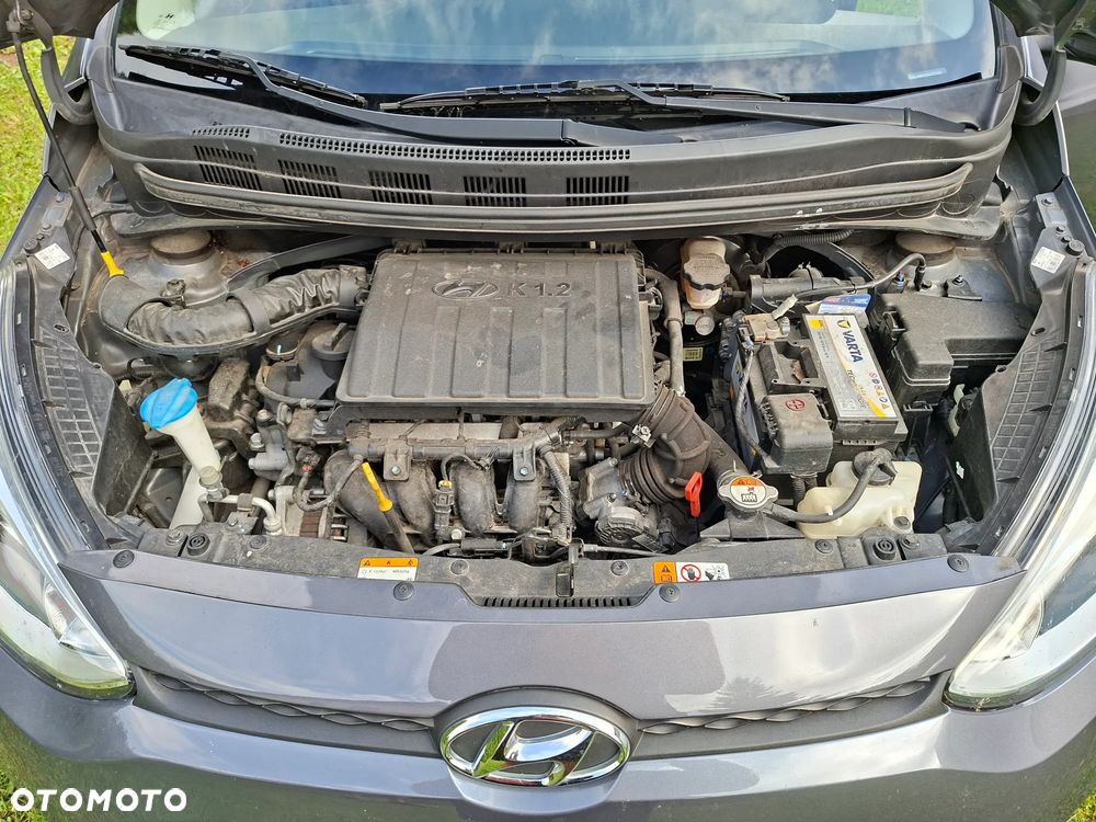 Hyundai i10 - 11