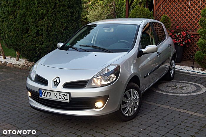Renault Clio 1.5 dCi Dynamique - 1