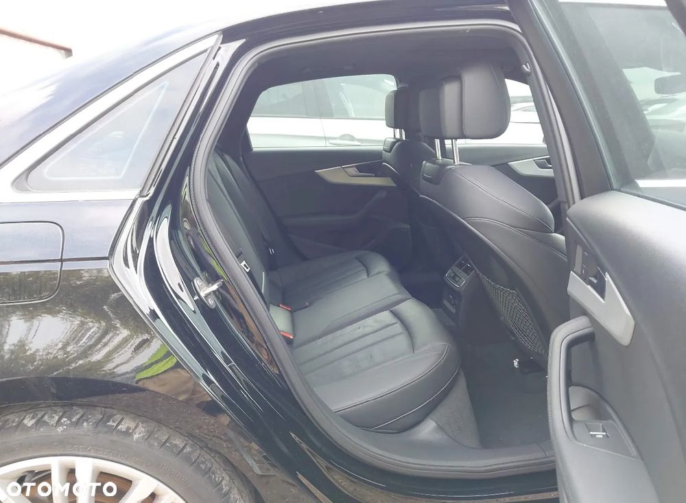 Audi A4 Limousine - 9
