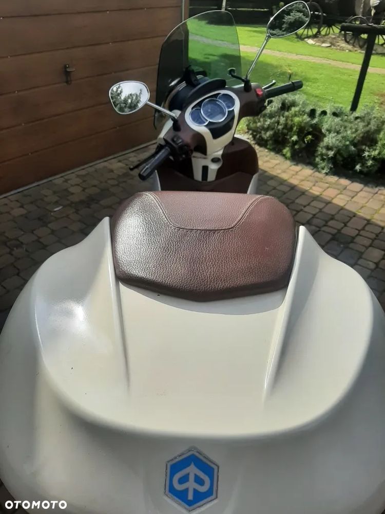 Piaggio Beverly - 5