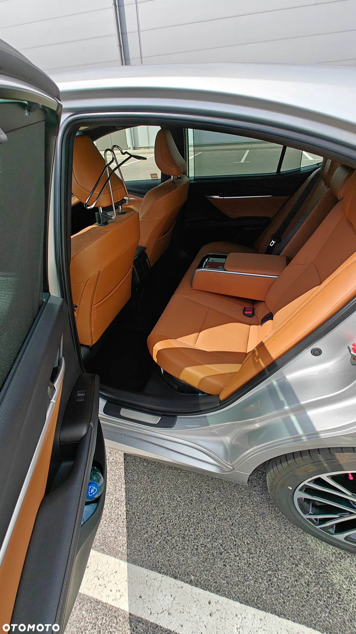 Toyota Camry 2.5 Hybrid Dynamic Force Executive e-CVT - 10