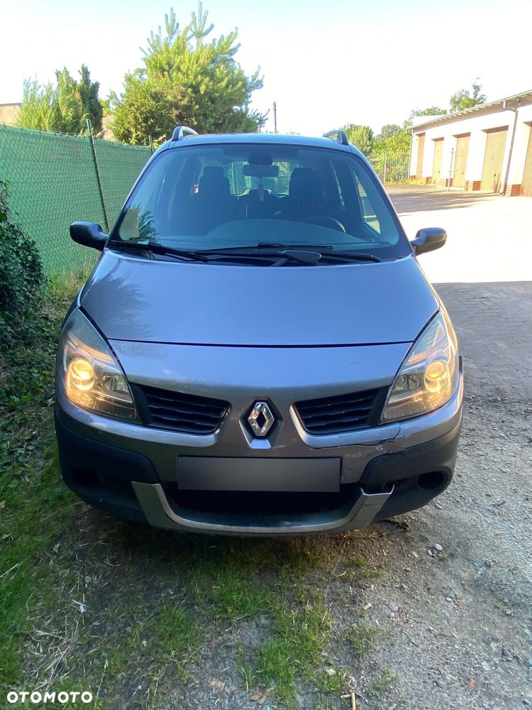 Renault Scenic 1.9 dCi FAP Conquest - 10