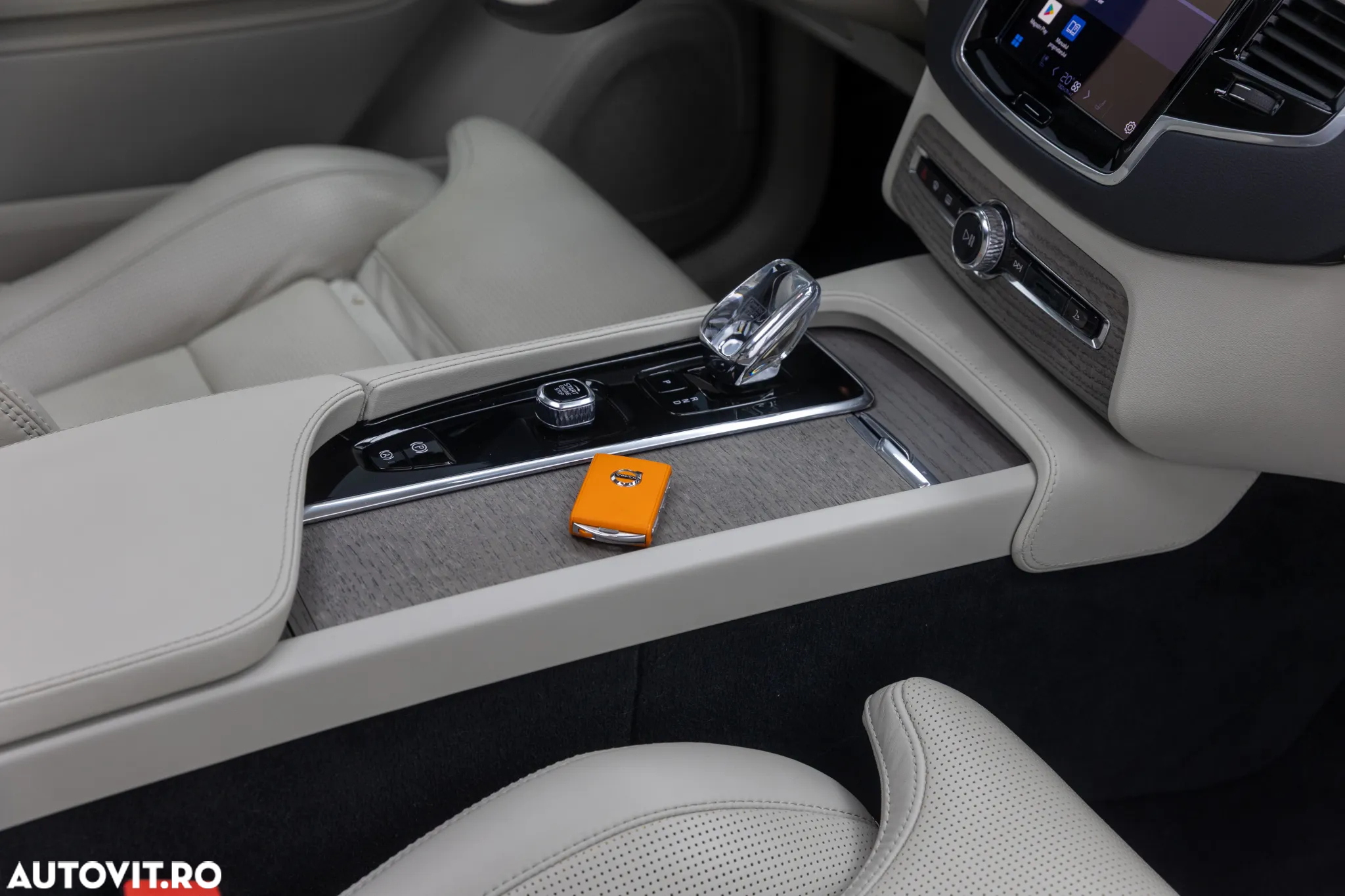 Volvo XC 90 Recharge T8 AWD Ultimate Dark - 36