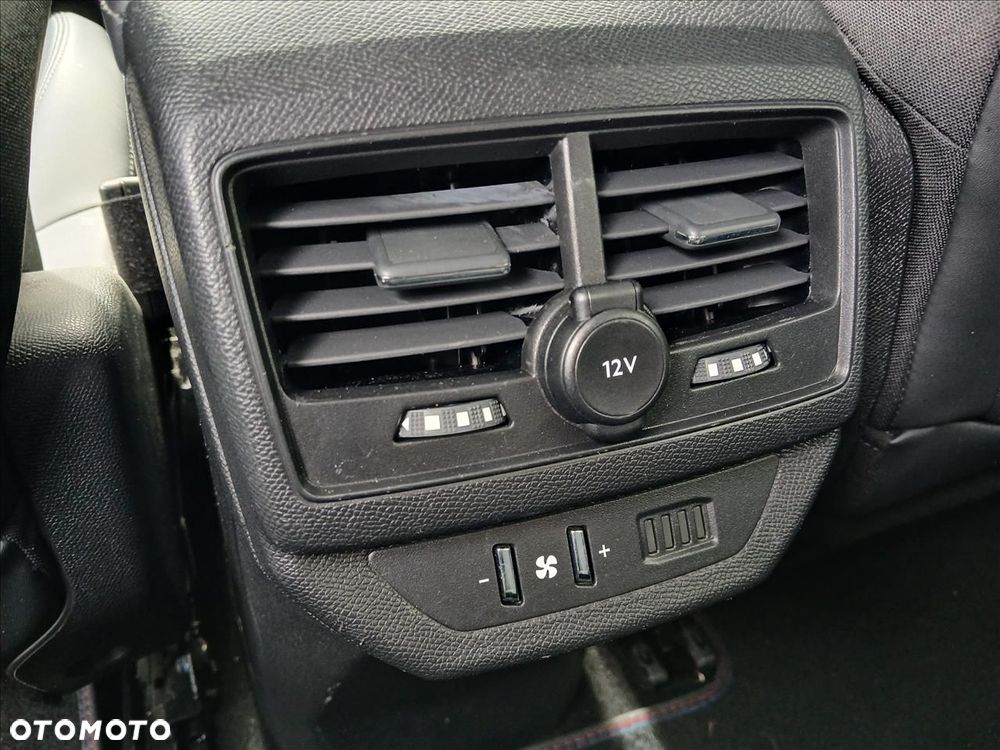 Peugeot 5008 1.6 PureTech GT S&S EAT8 - 27