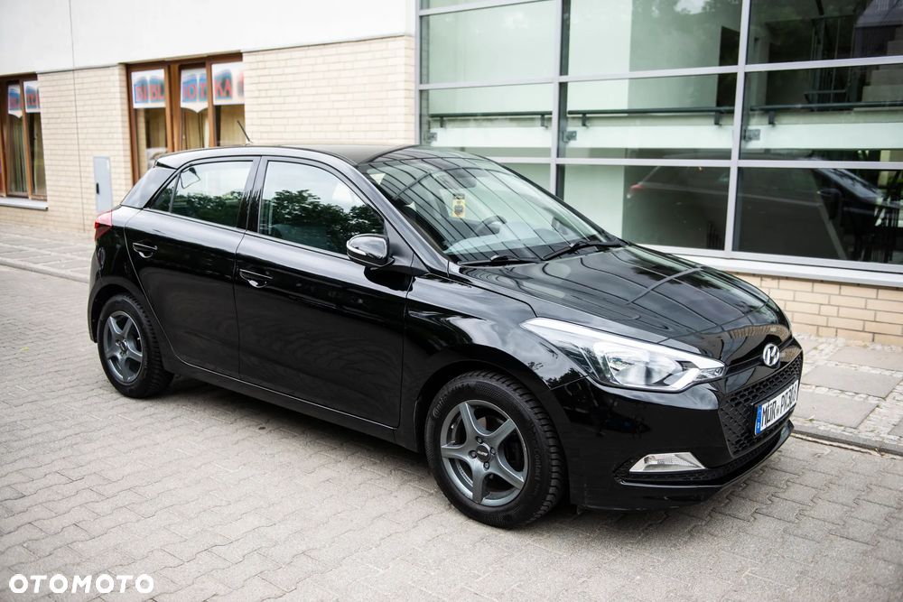 Hyundai i20 1.2 Select - 11