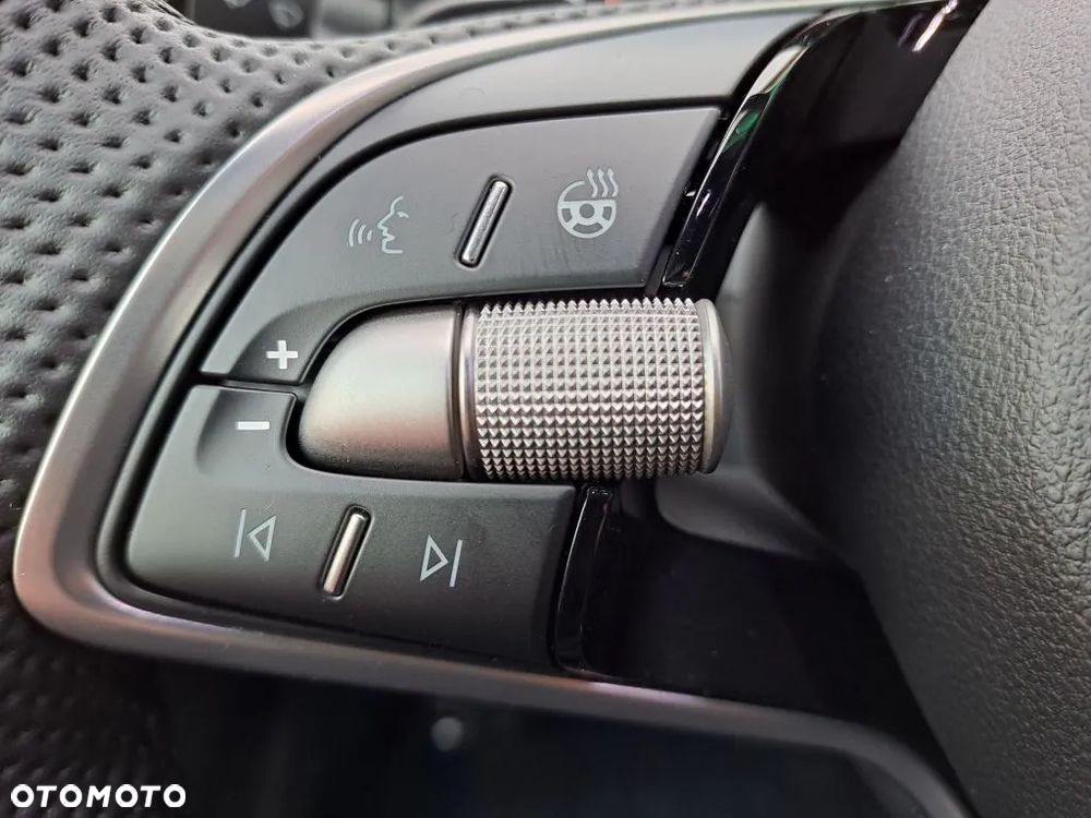 Skoda Superb 2.0 TDI SCR 4x4 Sportline DSG - 16