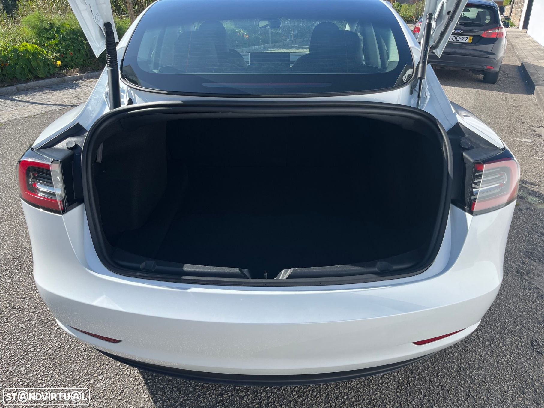 Tesla Model 3 Standard Range Plus RWD - 25