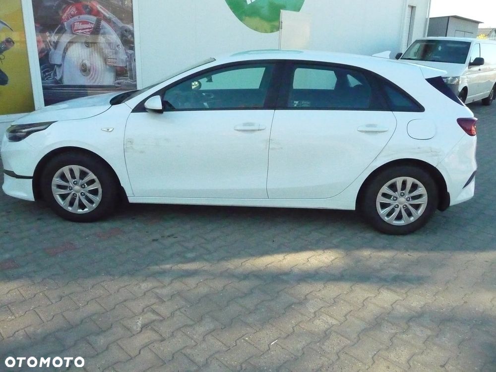 Kia Ceed - 3