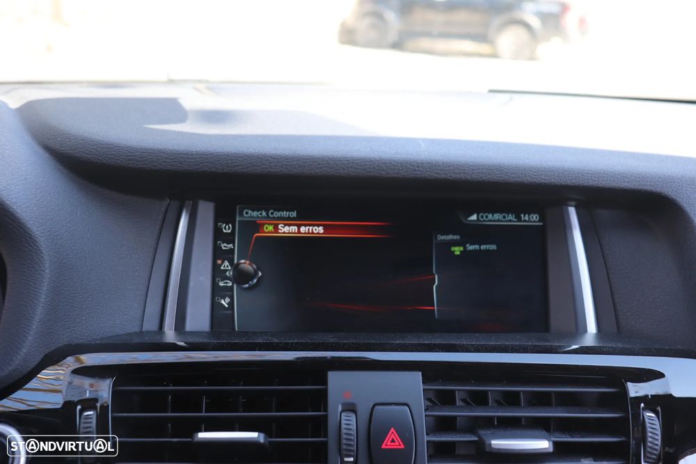 BMW X4 20 d xDrive XLine Auto - 52