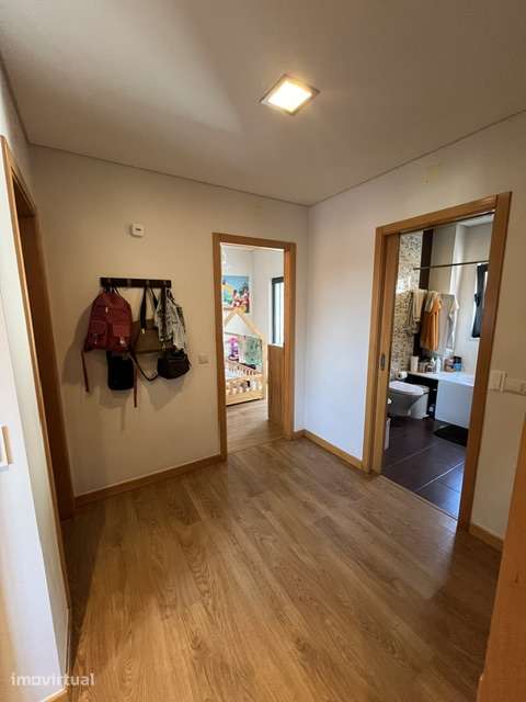 Apartamento T2 em São Martinho do Bispo – Coimbra - Grande imagem: 2/9