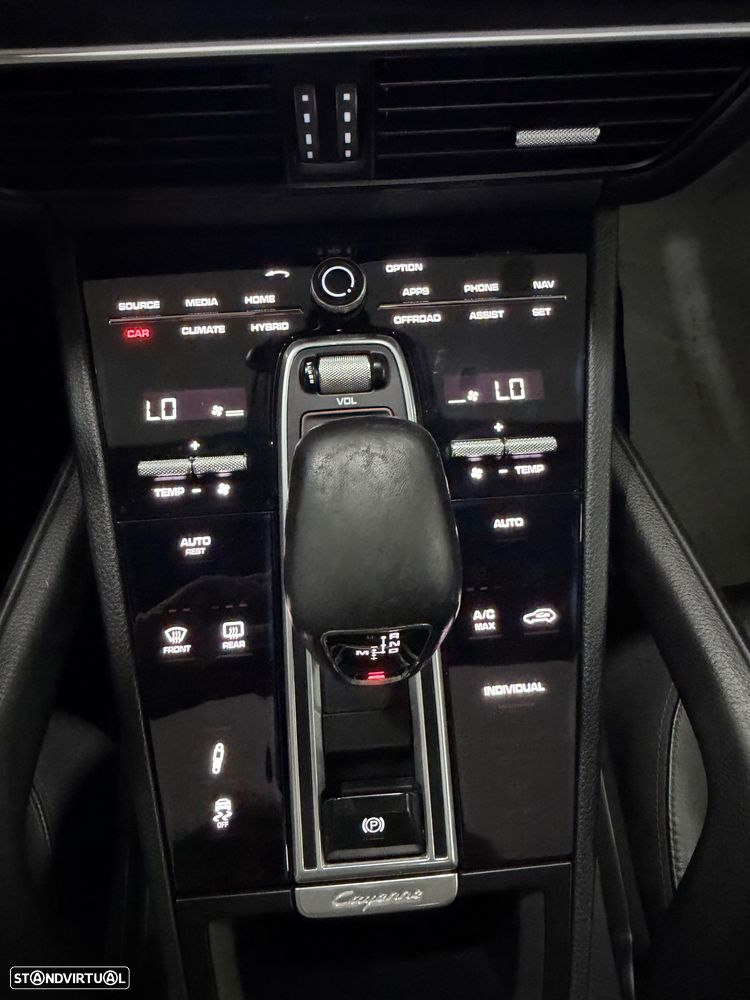 Porsche Cayenne - 20