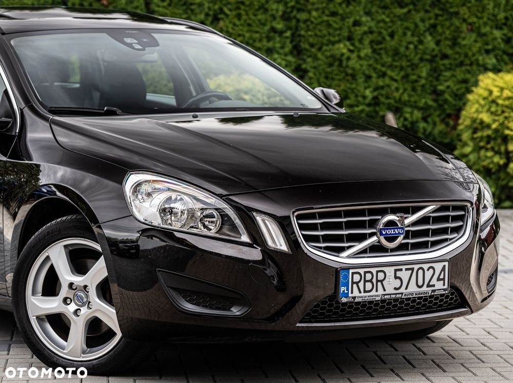 Volvo V60 D4 Business Edition - 13