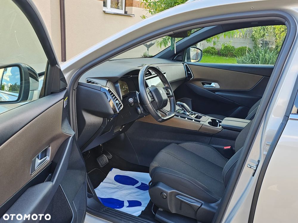 DS Automobiles DS 7 Crossback - 17