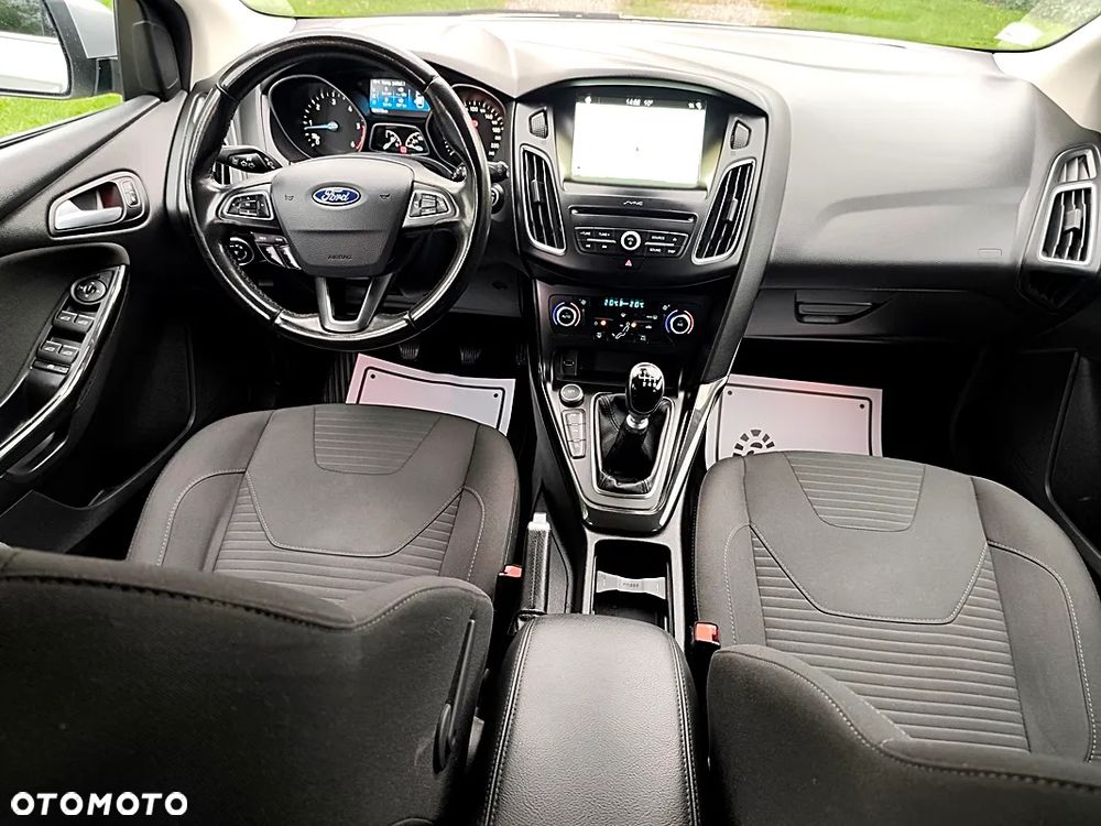 Ford Focus 1.5 EcoBlue Active Business - 21