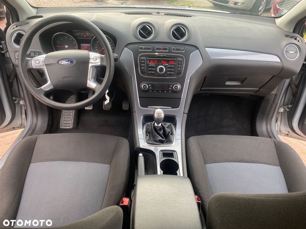 Ford Mondeo - 9